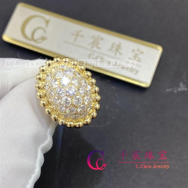 Van Cleef & Arpels Perlée diamonds pavé ring yellow gold Diamond VCARP6AP00