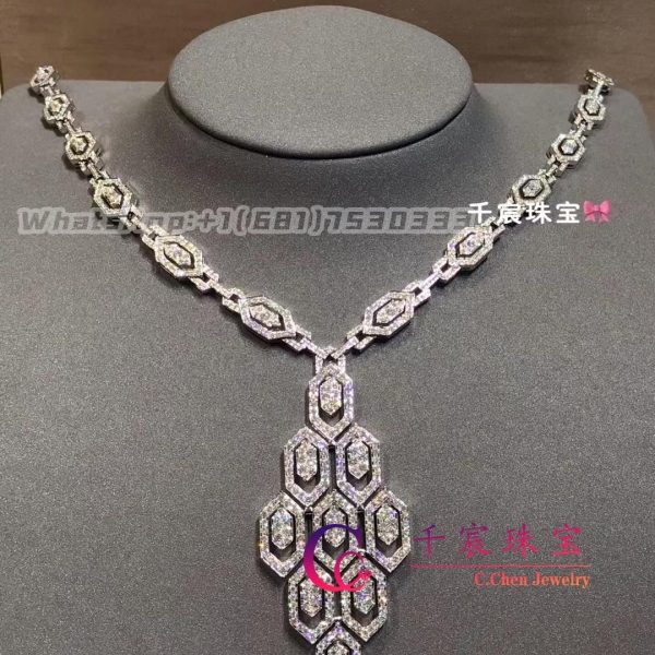 Bulgari Serpenti Necklace in 18 kt white gold and pavé diamonds 353843