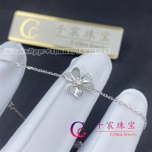Van Cleef & Arpels Frivole bracelet, mini model white gold, Diamond VCARP0J500