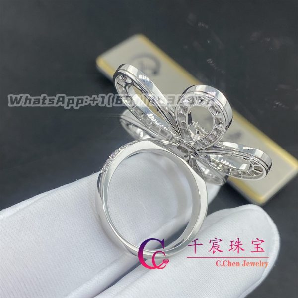 Van Cleef & Arpels Flowerlace ring Diamond and White gold VCARP05300