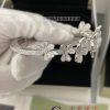 Van Cleef & Arpels Frivole bracelet, 7 flowers, medium model 18K white gold, Diamond VCARPDYB00