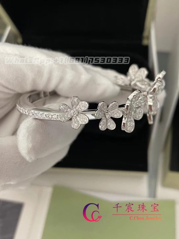 Van Cleef & Arpels Frivole bracelet, 7 flowers, medium model 18K white gold, Diamond VCARPDYB00