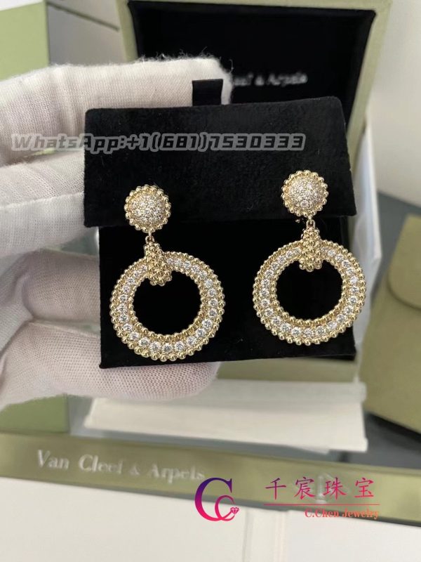 Van Cleef & Arpels Perlée diamonds earrings 18K yellow gold, Diamond VCARP9XL00