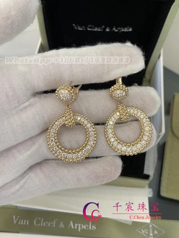 Van Cleef & Arpels Perlée diamonds earrings 18K yellow gold, Diamond VCARP9XL00